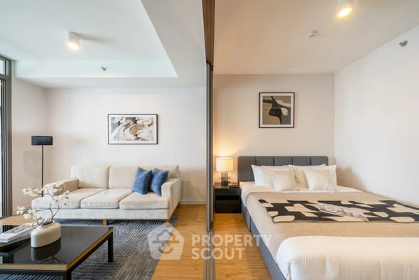 bedroom of Siamese Surawong