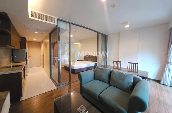 living room and bedroom and room interior of Siamese Thirty Nine