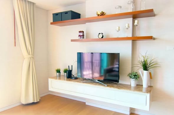 living room and room interior of Siamese Thirty Nine