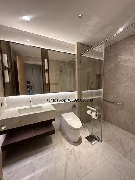bathroom of Sindhorn Residence