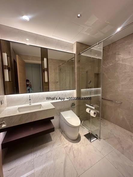 bathroom of Sindhorn Residence
