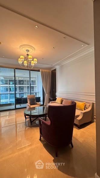 living room of Sindhorn Residence