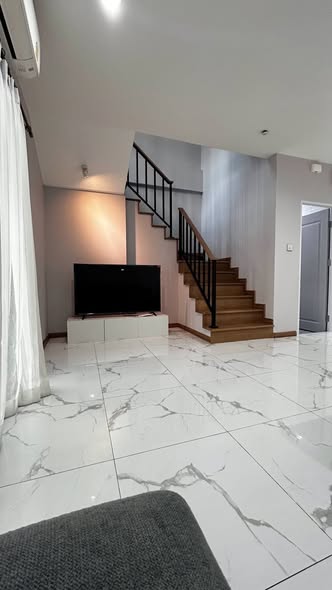 SIRI HOUSE
