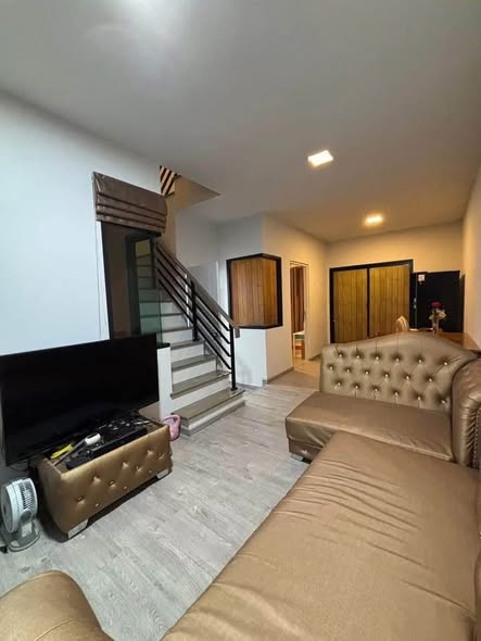 living room and bedroom of Siri Place Bangna-Theparak