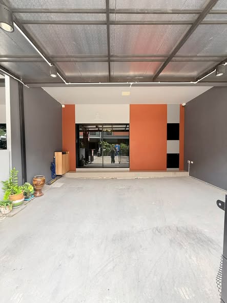 room interior of สิริ เพลส กัลปพฤกษ์-สาทร : Siri Place Kalapapruek-Sathorn