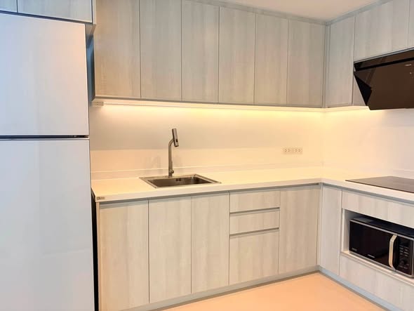 kitchen of Siri Place Pattanakarn