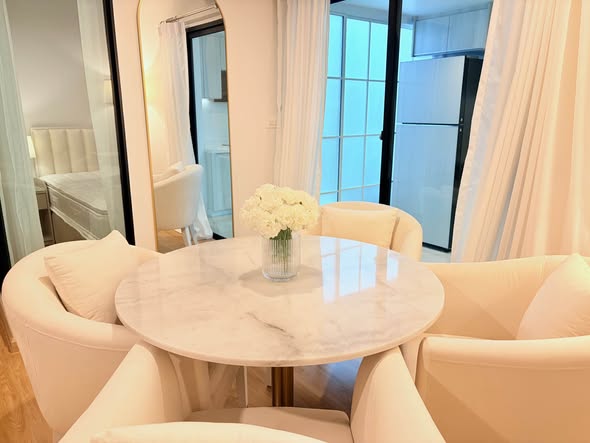 living room and room interior of Siri Place Pattanakarn