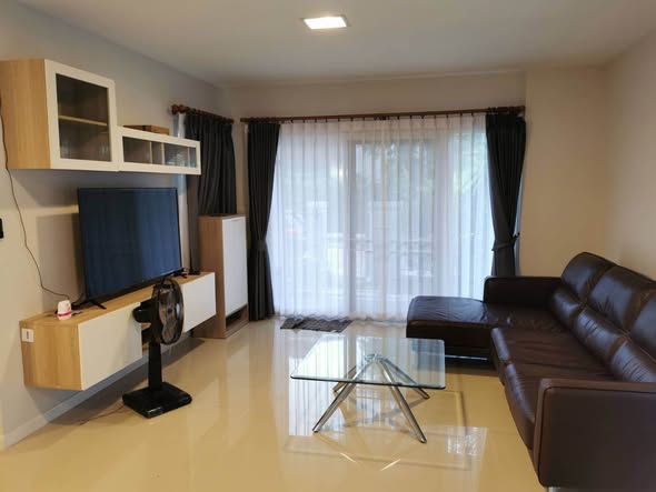 bedroom and living room of Siwalee Mee Chok