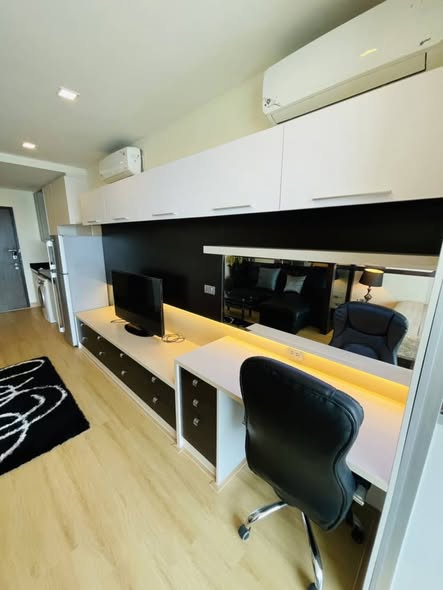 Sky Walk Residences