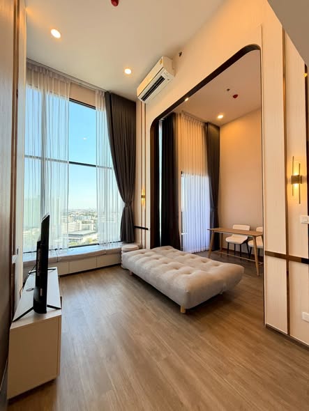 bedroom of So Origin Kaset Interchange