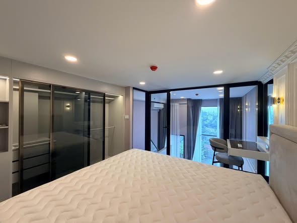 bedroom and room interior of So Origin Kaset Interchange