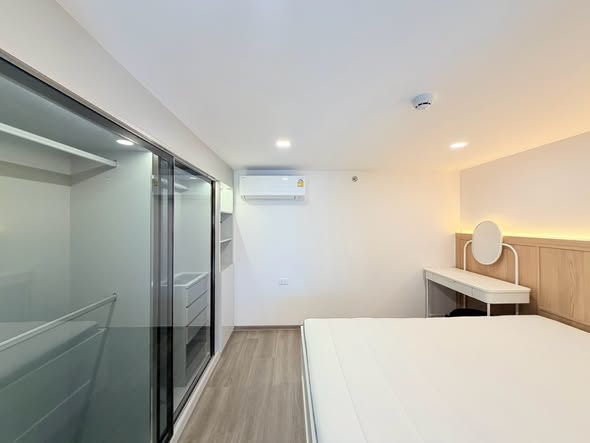 bedroom and room interior of So Origin Kaset Interchange