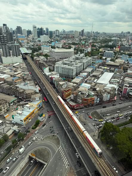So Origin Kaset Interchange