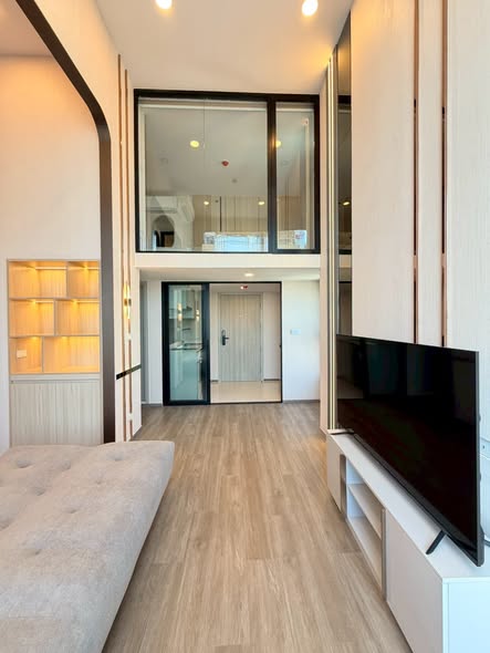 living room and room interior of So Origin Kaset Interchange