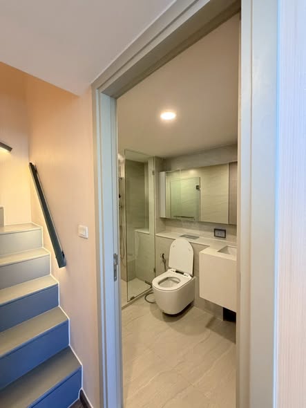 room interior of So Origin Kaset Interchange