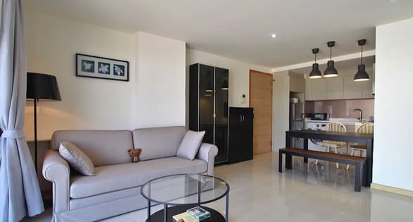 bedroom and living room of Socio Reference 61