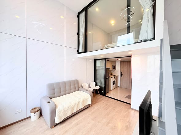 bedroom and room interior of SOHO​ BANGKOK​ RATCHADA​