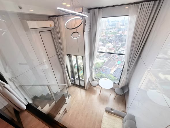 room interior of SOHO​ BANGKOK​ RATCHADA​