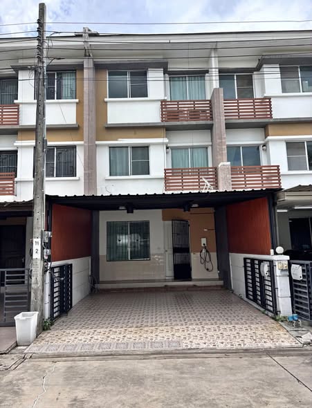 Soi Town Plus Onnut