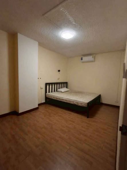 bedroom of SR Complex condo
