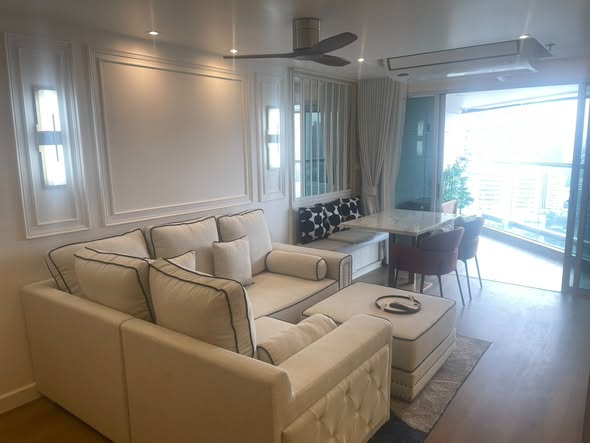 living room and room interior of Sukhumvit Suite