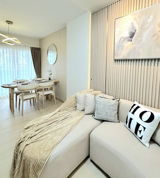 living room and bedroom of Supalai City Home Ratchada 10