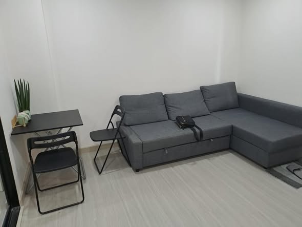 living room of Supalai City Resort Sukhumvit 107
