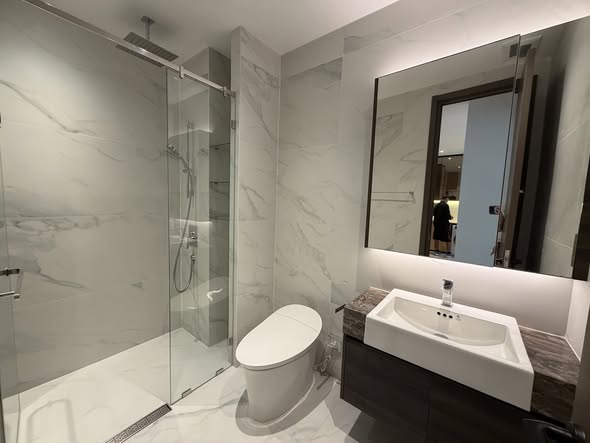 bathroom of Supalai Icon Sathon