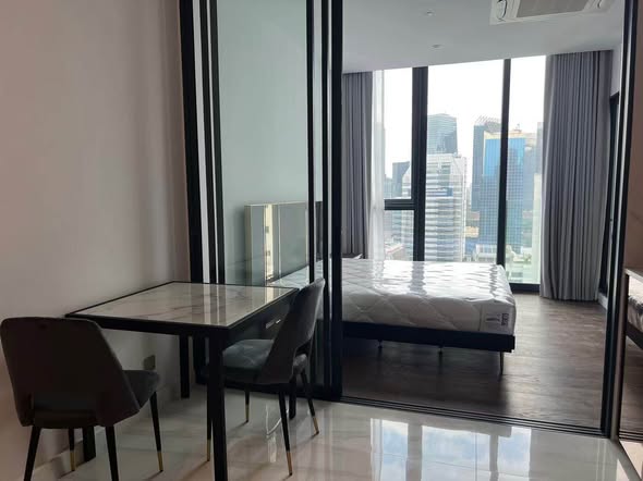 bedroom and living room of Supalai Icon Sathon