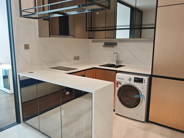 kitchen of Supalai Icon Sathon