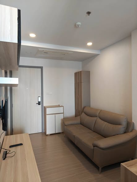 bedroom and living room of Supalai Lite ThaPhra-WongwianYai