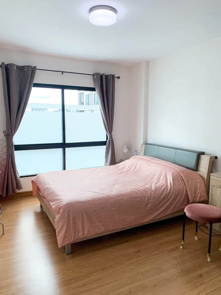 bedroom of Supalai Loft Sathon-Ratchaphruek