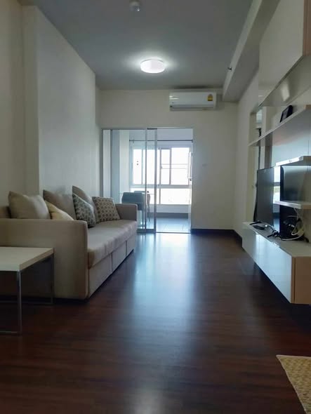 living room of Supalai Monte II