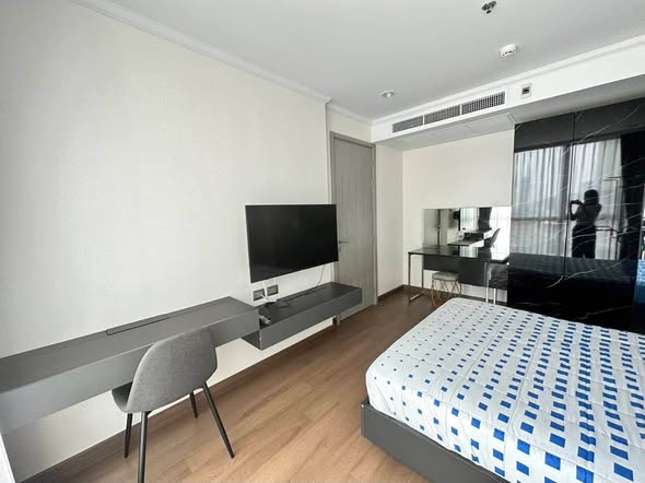 bedroom of Supalai Oriental Sukhumvit 39