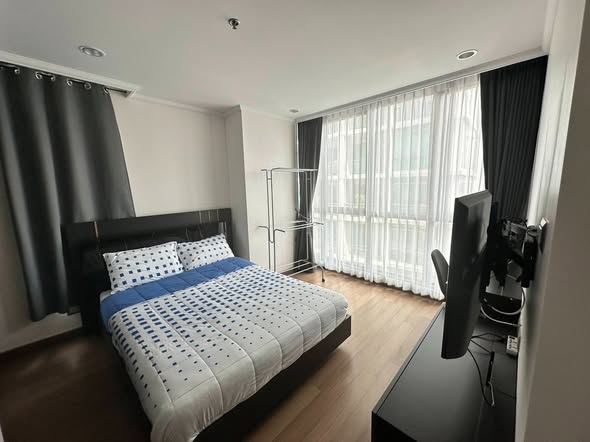 bedroom of Supalai Oriental Sukhumvit 39