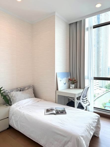 bedroom of Supalai Oriental Sukhumvit 39