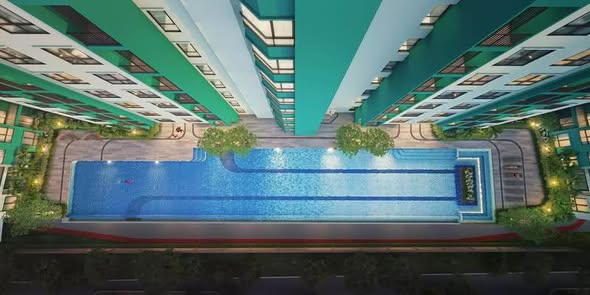 pool of Supalai Parc Ekkamai-Pattanakarn