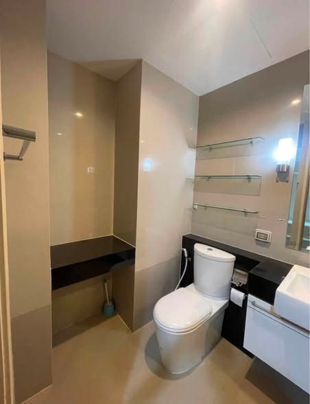 bathroom of Supalai Premier Ratchathewi