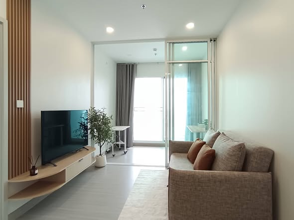 bedroom and living room and room interior of Supalai Premier Si Phraya-Sam Yan