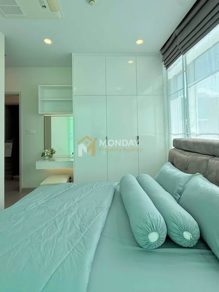 bedroom and room interior of Supalai Premier Si Phraya-Sam Yan