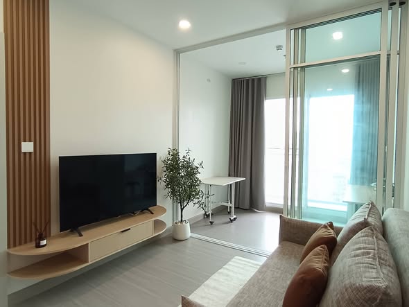 living room and bedroom and room interior of Supalai Premier Si Phraya-Sam Yan