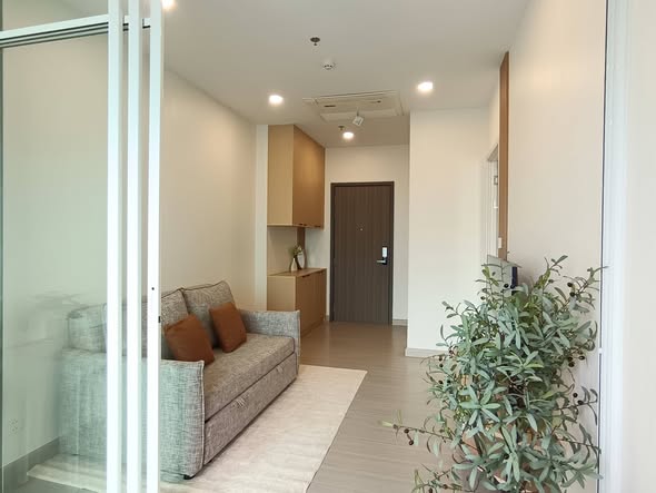 living room and room interior of Supalai Premier Si Phraya-Sam Yan