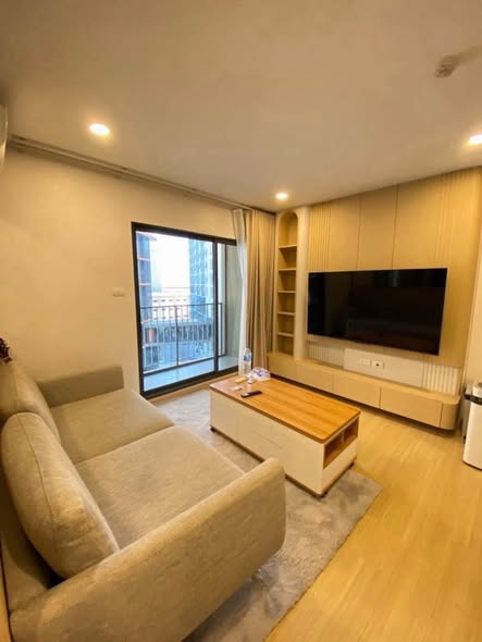 bedroom and living room of Supalai Prime Rama 9