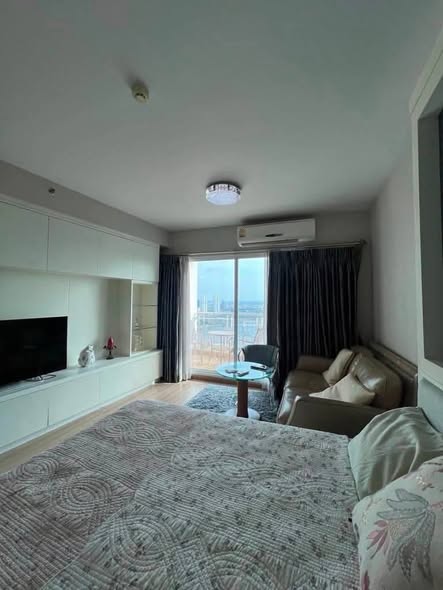 bedroom of Supalai River Resort