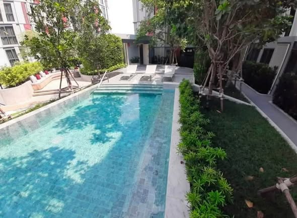 pool of TAKA HAUS ทากะ เฮาส์