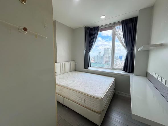 bedroom of TC-Green Condominium