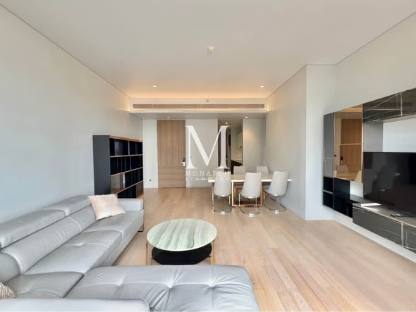 living room of Tela Thonglor