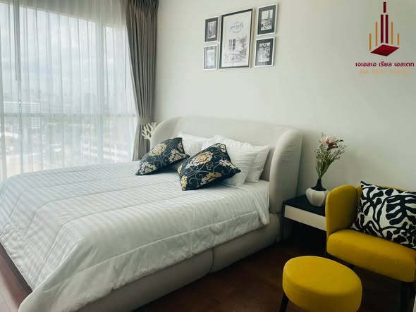 bedroom of The Address Chidlom
