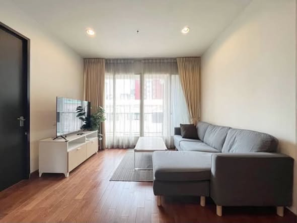 bedroom and living room of The Address Chidlom