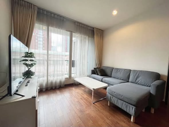 bedroom and living room of The Address Chidlom